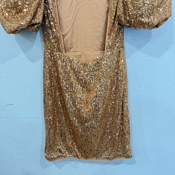 NWOT Camila Coelho Cassie Sequin Mini Dress Gold Women’s Size X-Small - Picture 8 of 15